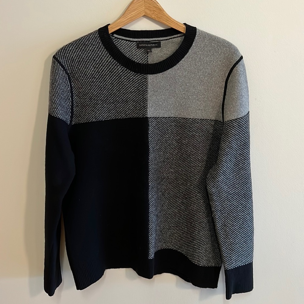 Banana Republic Wool Blend Sweater – Grey & Black Pattern, Merino Mix, Men’s M